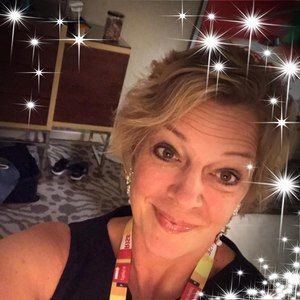 Meet your Posher, Leah